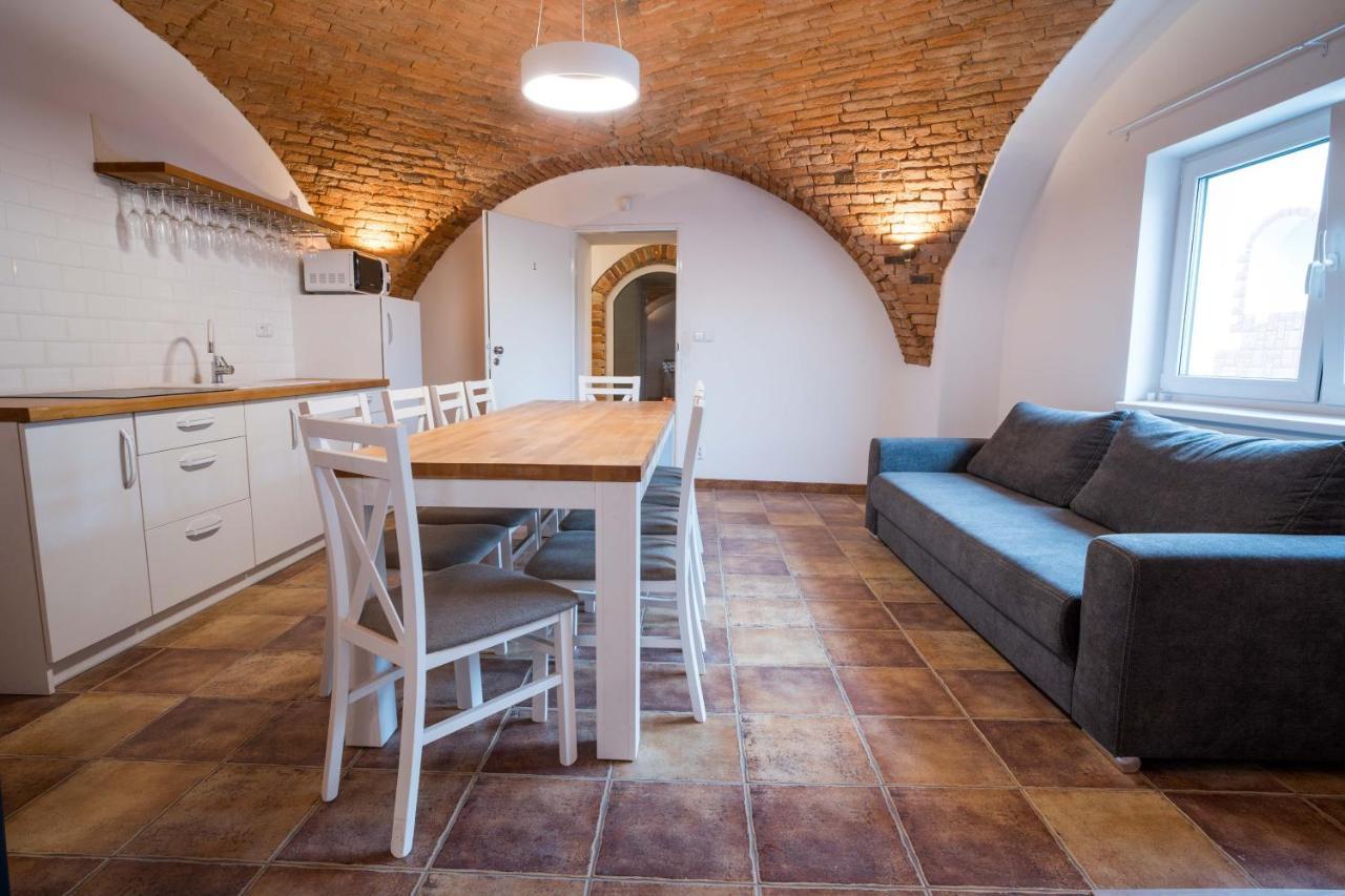 Apartmany Habanska, Cely Dum Pouzdrany 외부 사진