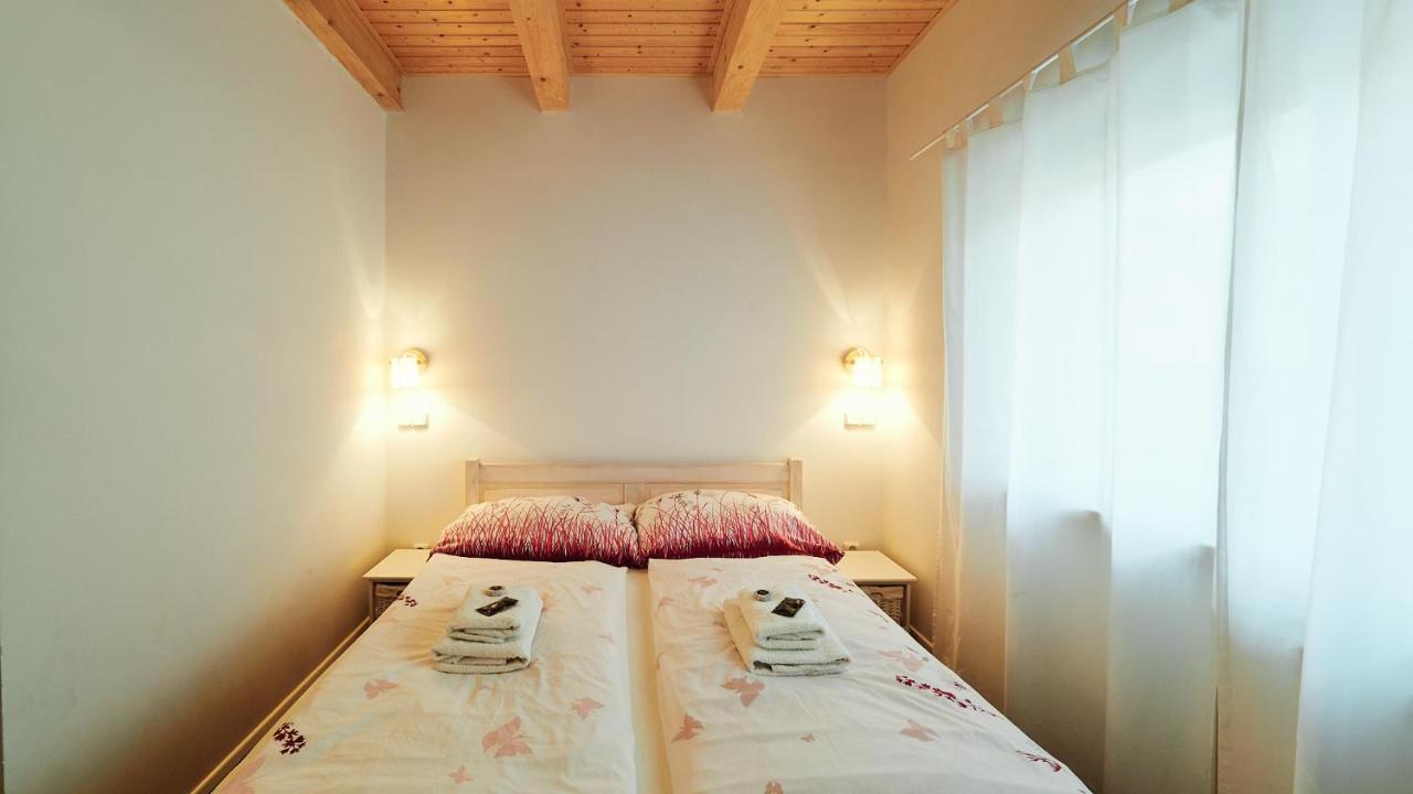 Apartmany Habanska, Cely Dum Pouzdrany 외부 사진